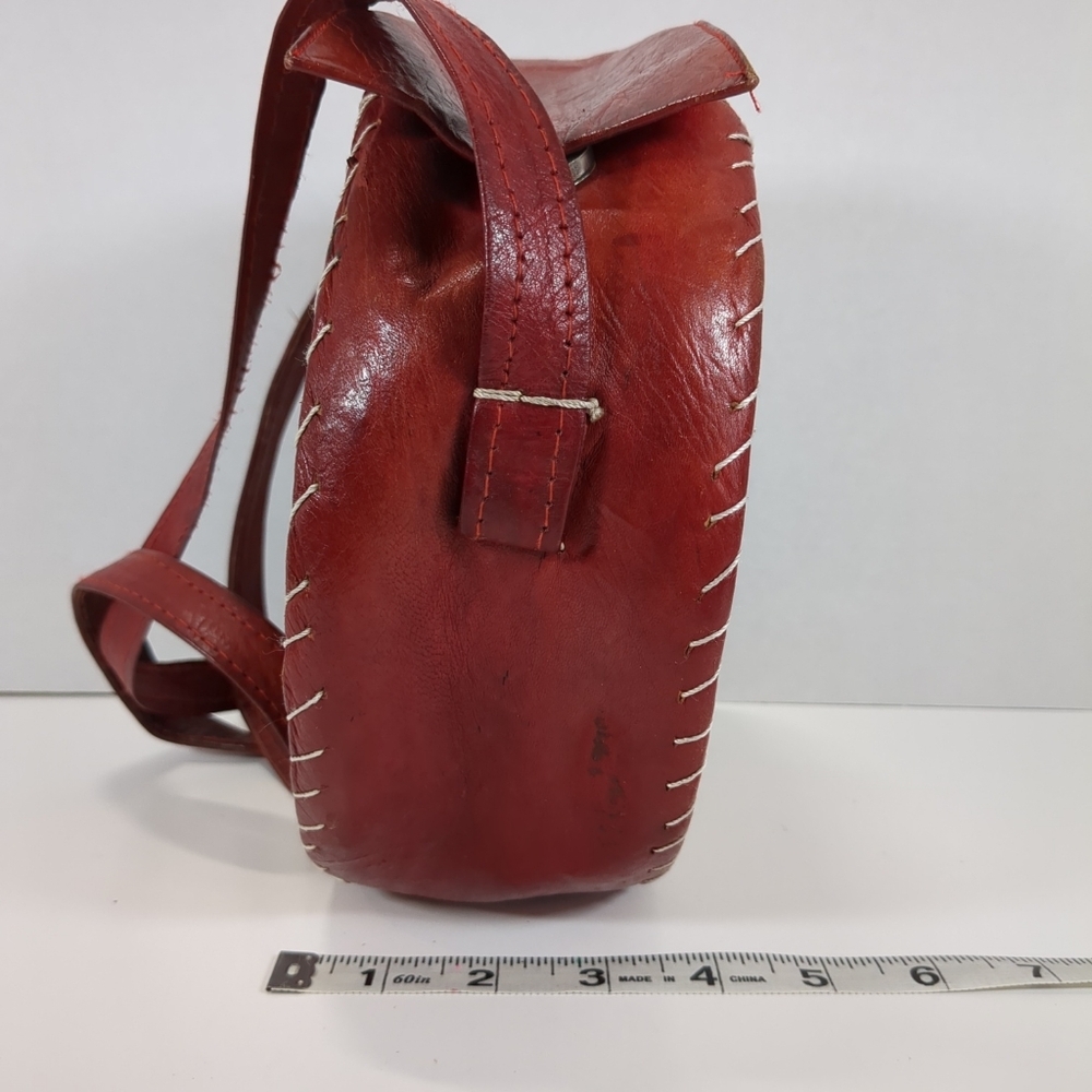 Leather Round Woven Shoulder Purse - Picture 5 of 11